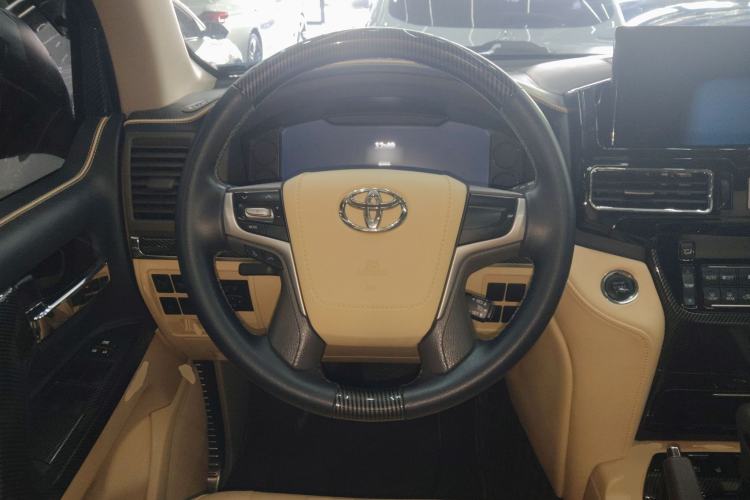 Used Toyota Land Cruiser 2020 4.0L GX-R 7-Seater Middle East Version Steering Wheel