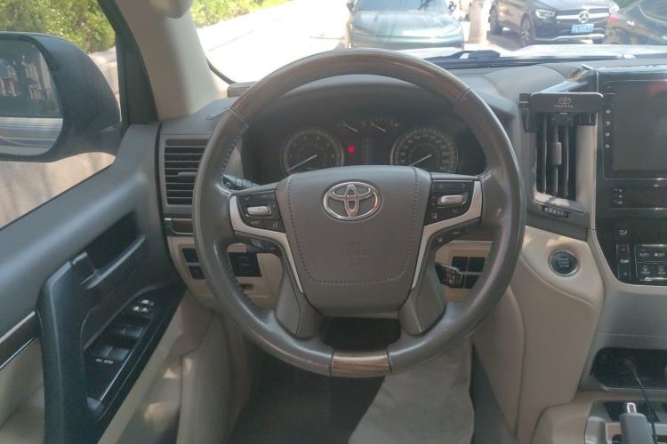 Used Toyota Land Cruiser  Steering Wheel