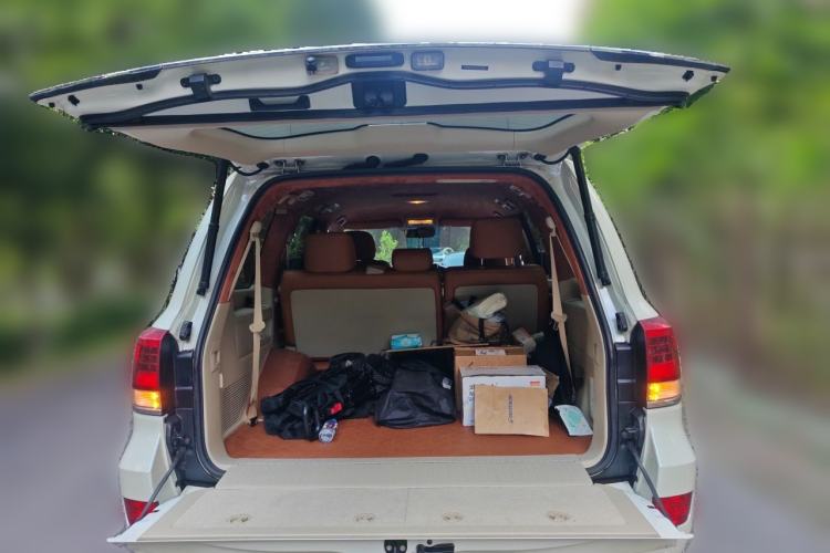 Used Toyota Land Cruiser  Trunk