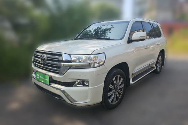 Używany Toyota Land Cruiser Land Cruiser Automatic 4.0 7-Seater (Oman)