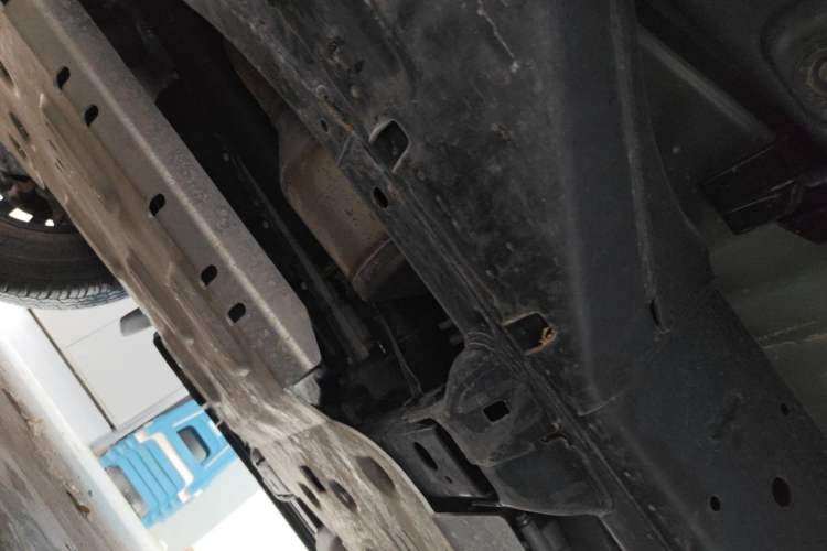 Used Toyota Land Cruiser  Chassis Front Left