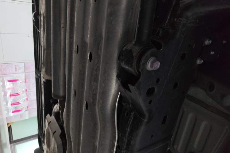 Used Toyota Land Cruiser  Chassis Rear Right
