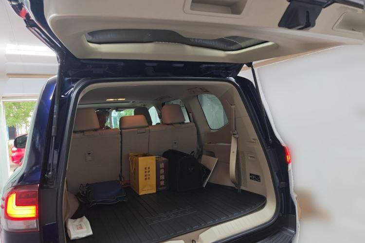 Used Toyota Land Cruiser  Trunk