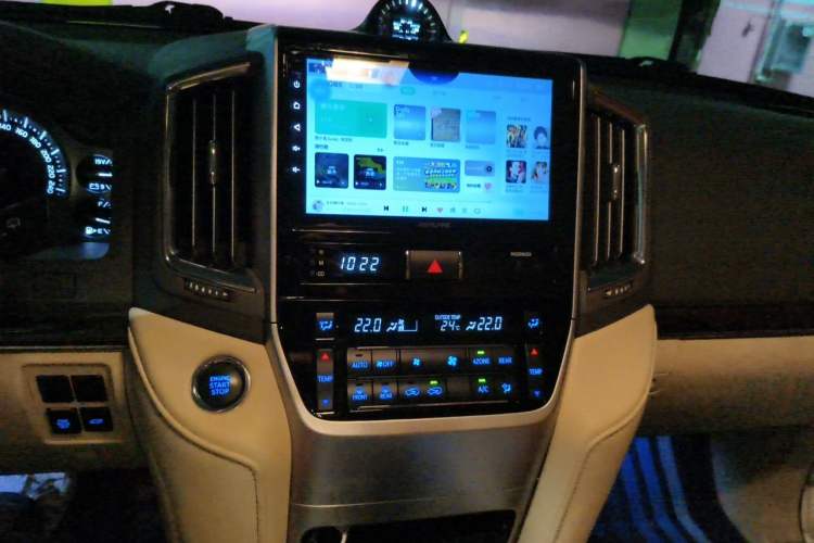 Used Toyota Land Cruiser  Audio And AC Panel