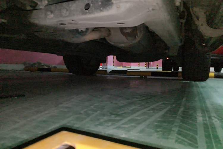 Used Toyota Land Cruiser  Chassis Front Left