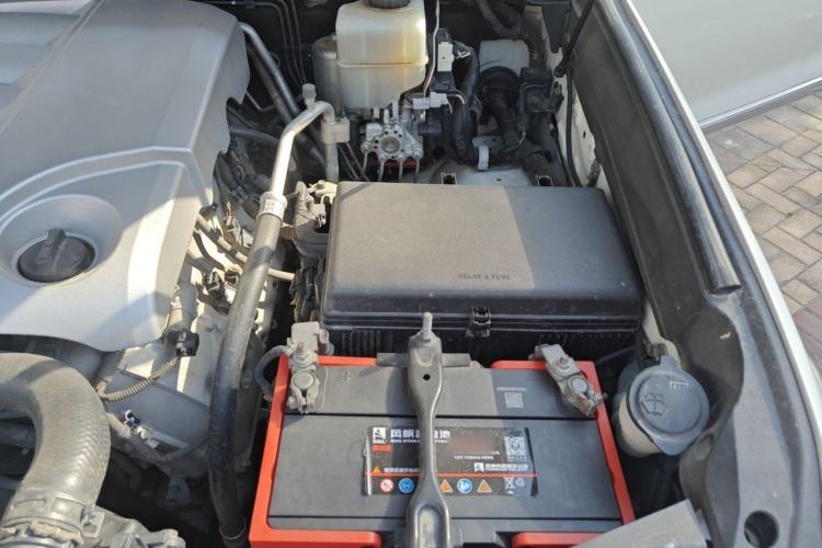 Used Toyota Land Cruiser  Engine Bay Left