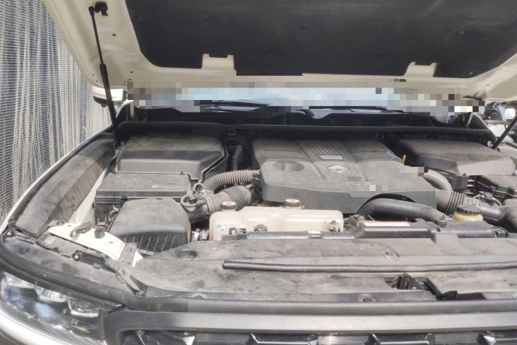 Used Toyota Land Cruiser  Engine Bay Right