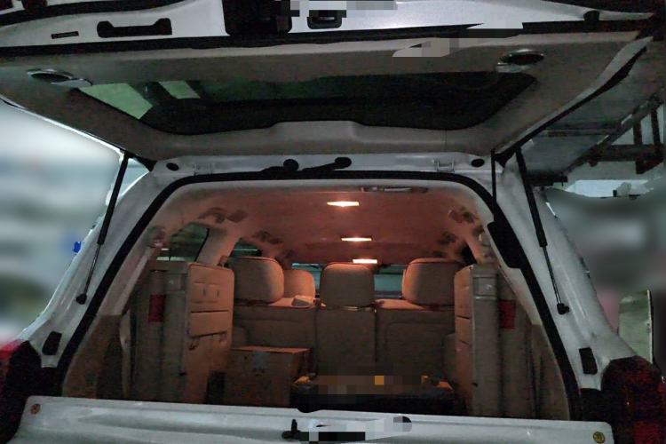 Used Toyota Land Cruiser  Trunk