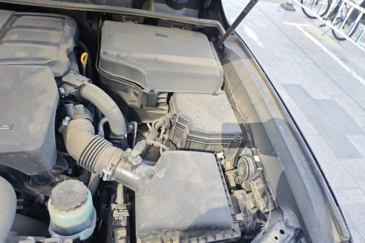 Used Toyota Land Cruiser  Engine Bay Left