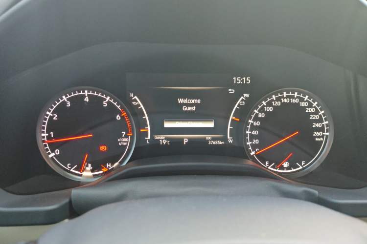 Used Toyota Land Cruiser  Instrument Cluster