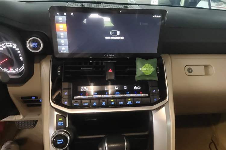 Used Toyota Land Cruiser  Audio And AC Panel
