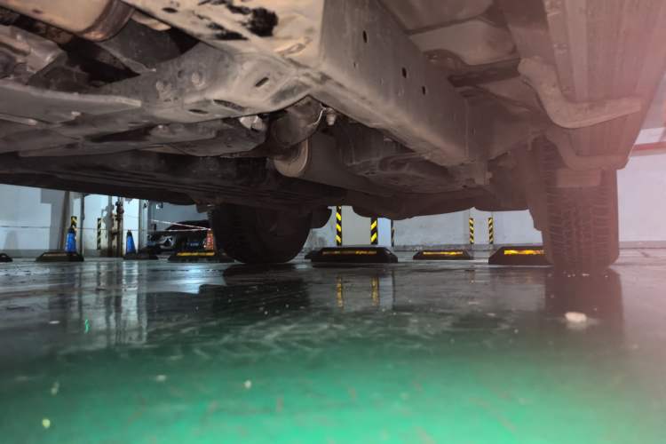 Used Toyota Land Cruiser  Chassis Front Left