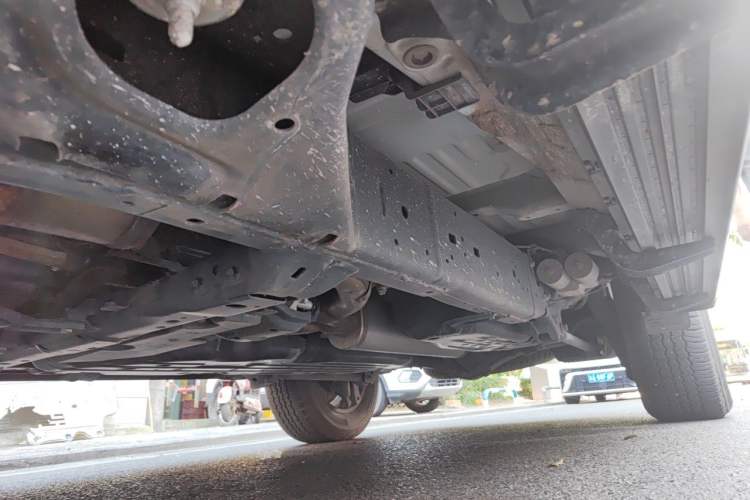 Used Toyota Land Cruiser  Chassis Front Left