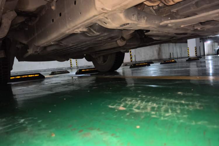 Used Toyota Land Cruiser  Chassis Front Right