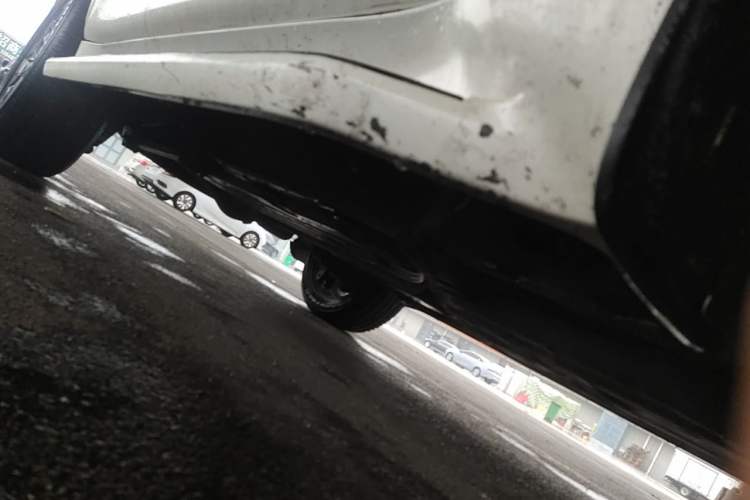 Used Toyota Land Cruiser  Chassis Front Right