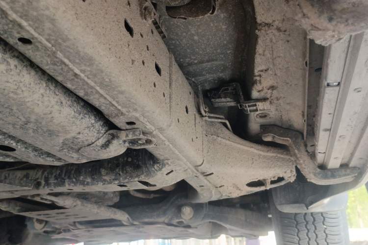 Used Toyota Land Cruiser  Chassis Front Right