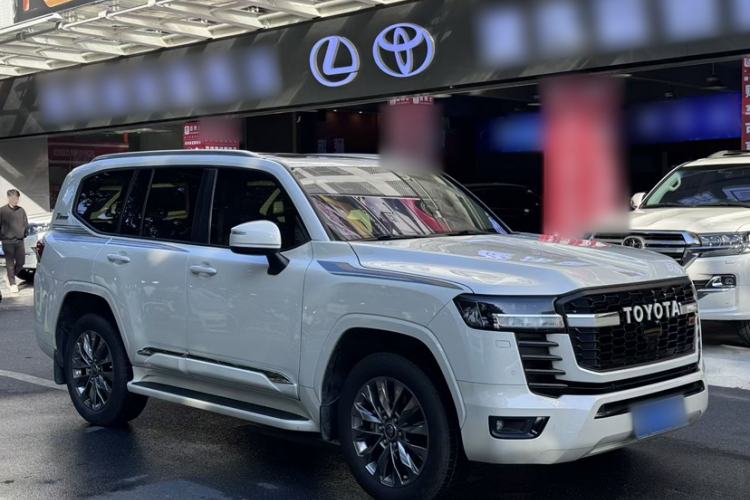 Used Toyota Land Cruiser 2022 3500 3.5T GXR with 20 Wheels Velvet Finish No Creep—Middle East Exterior 7