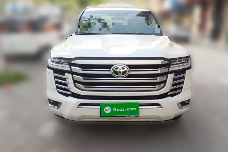 Used Toyota Land Cruiser  Front