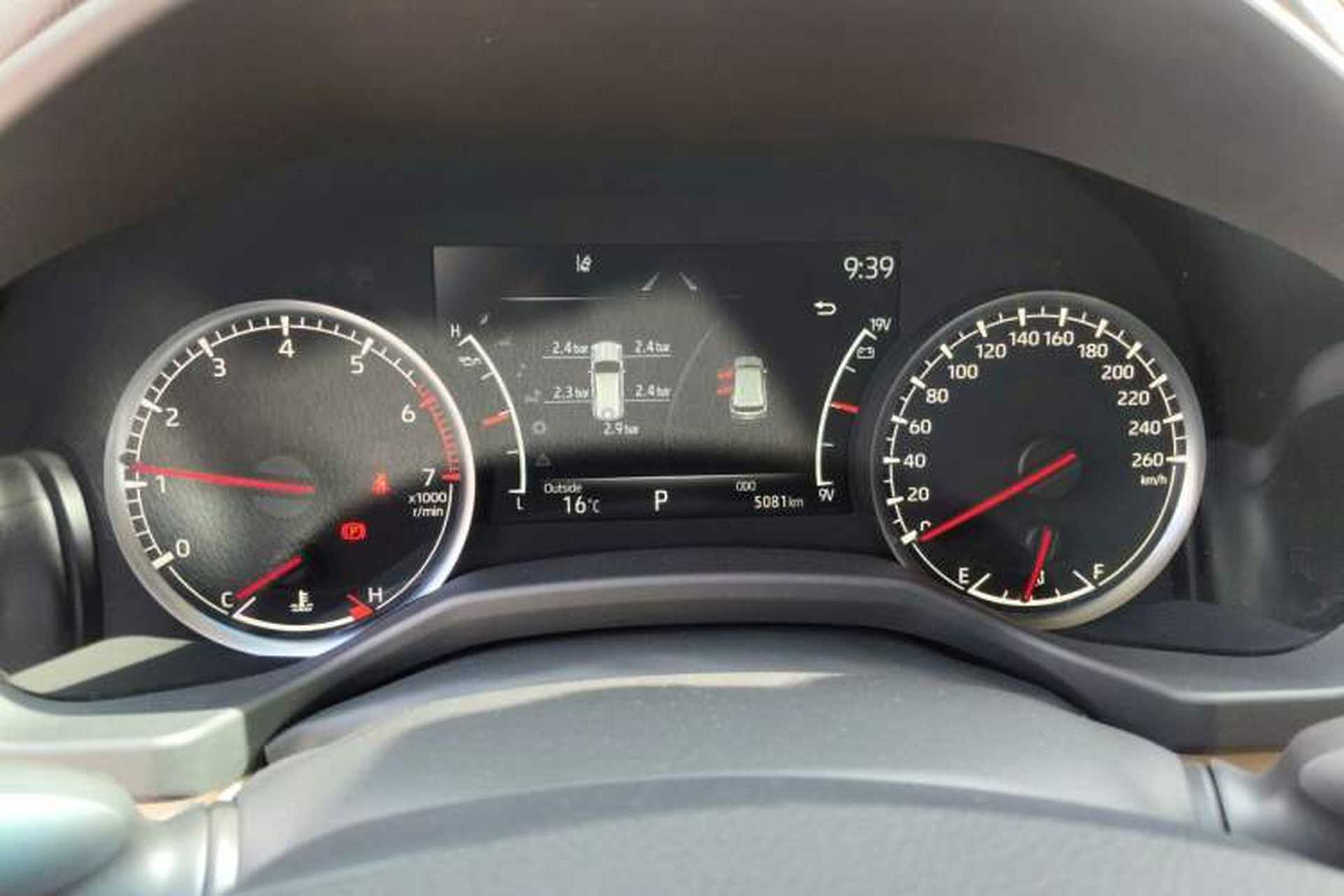 Used Toyota Land Cruiser  Instrument Cluster