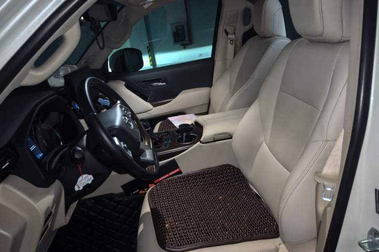 Used Toyota Land Cruiser  Left Front Seat