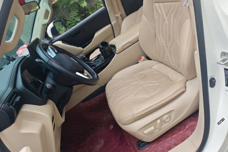 Used Toyota Land Cruiser 2022 4.0L GX-R Middle East Version Left Front Seat