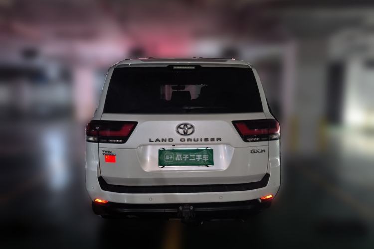 Used Toyota Land Cruiser  Rear