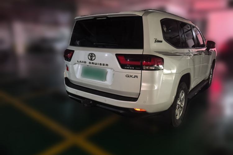 Used Toyota Land Cruiser  Rear Right 45 Deg