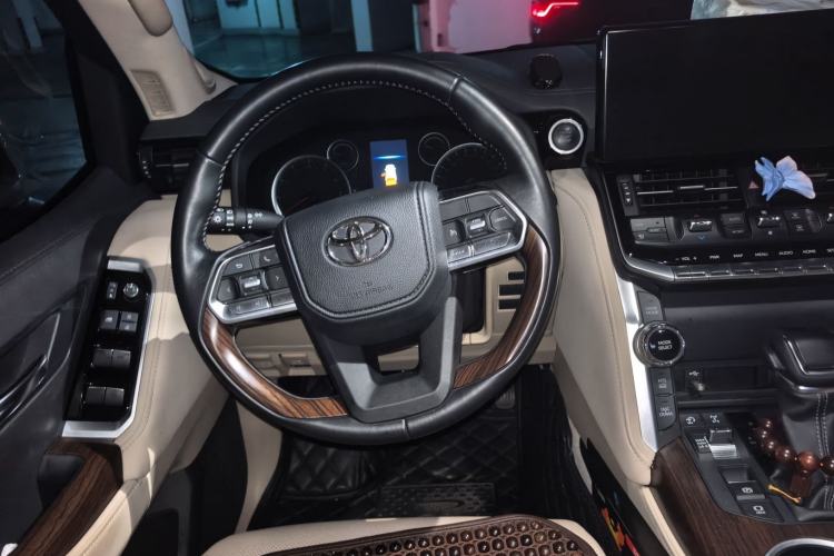 Used Toyota Land Cruiser  Steering Wheel