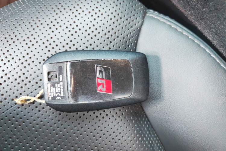Used Toyota Land Cruiser  Vehicle Key