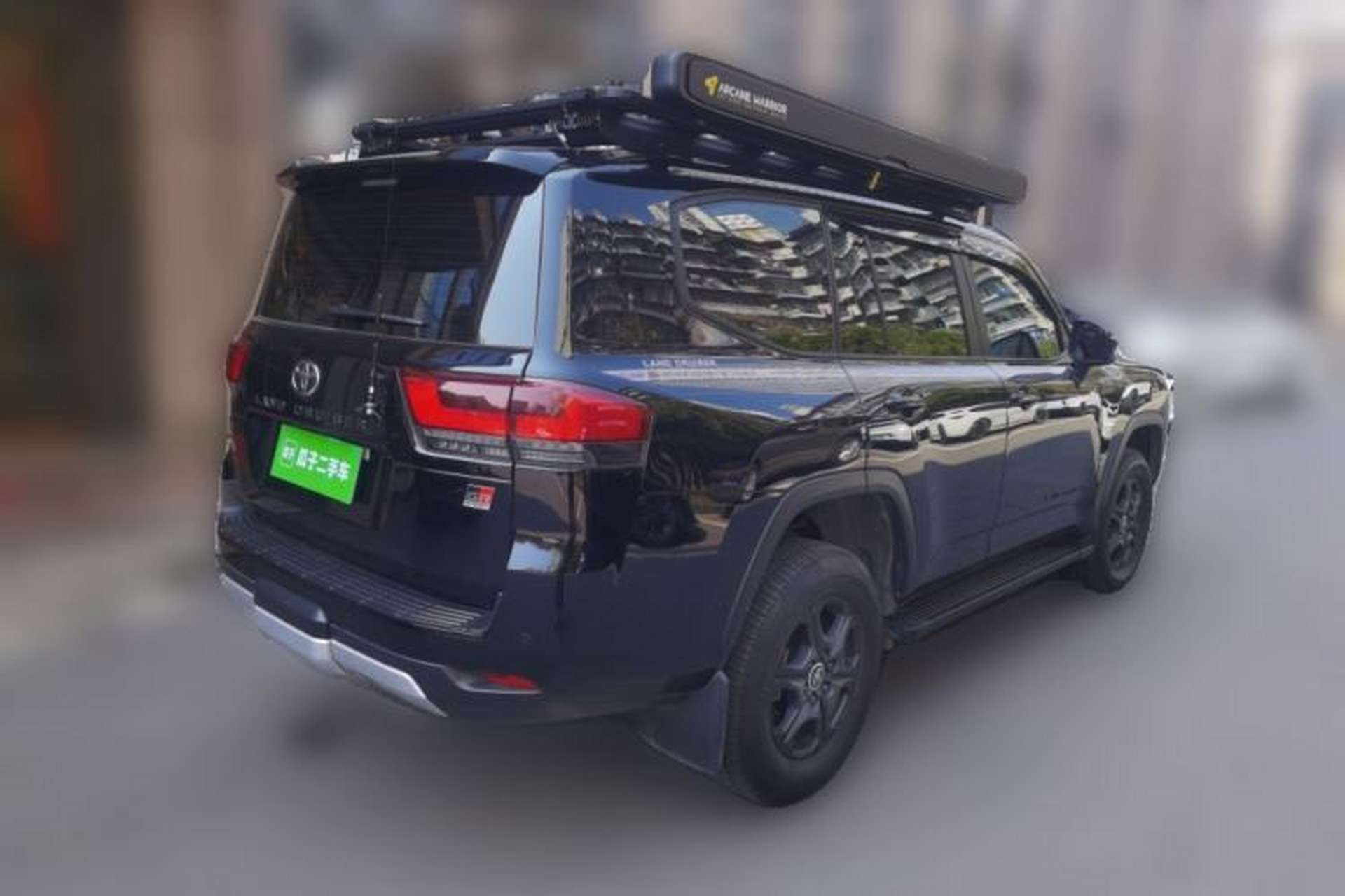 Used Toyota Land Cruiser 2023 Toyota Land Cruiser 3500 3.5T GXR with 18-inch Wheels 8 Airbags and Sunroof – Middle East Version Rear Right 45 Deg
