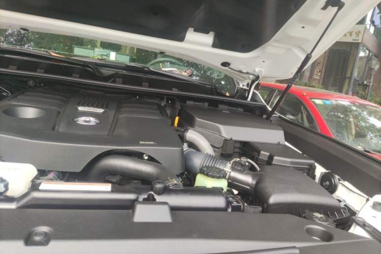 Used Toyota Land Cruiser  Engine Bay Left
