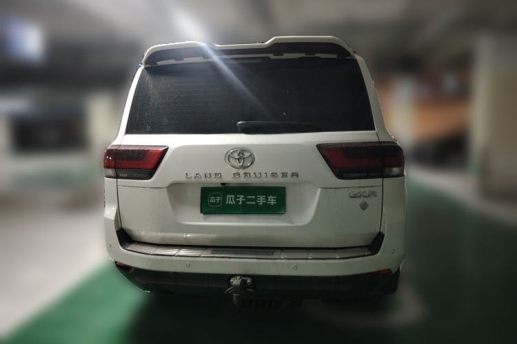 Used Toyota Land Cruiser 2023 4.0L GXR Eight-Cylinder 18-Inch Wheels Middle East Edition Rear