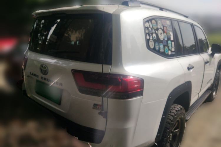 Used Toyota Land Cruiser  Rear Right 45 Deg