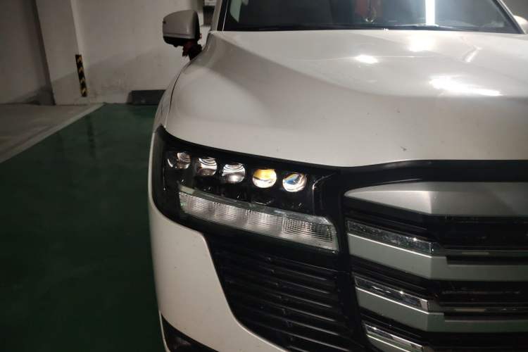 Used Toyota Land Cruiser 2023 4.0L GXR Eight-Cylinder 18-Inch Wheels Middle East Edition Right Front Headlight