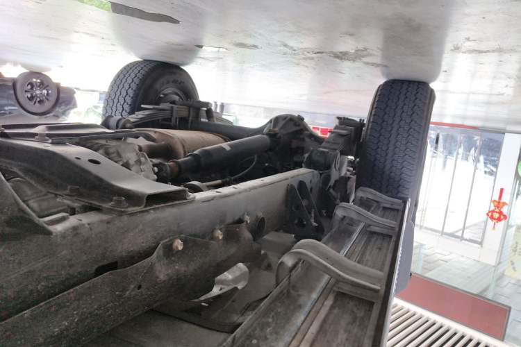 Used Toyota Land Cruiser  Chassis Front Right