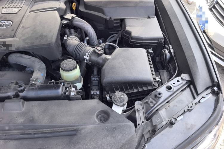 Used Toyota Land Cruiser  Engine Bay Left