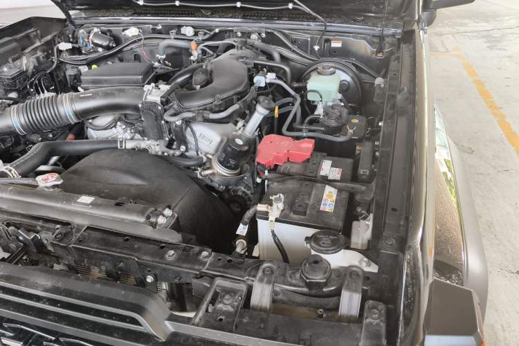 Used Toyota Land Cruiser  Engine Bay Left