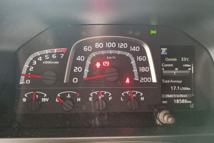 Used Toyota Land Cruiser  Instrument Cluster