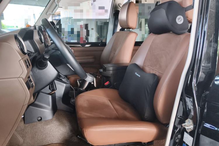 Used Toyota Land Cruiser  Left Front Seat