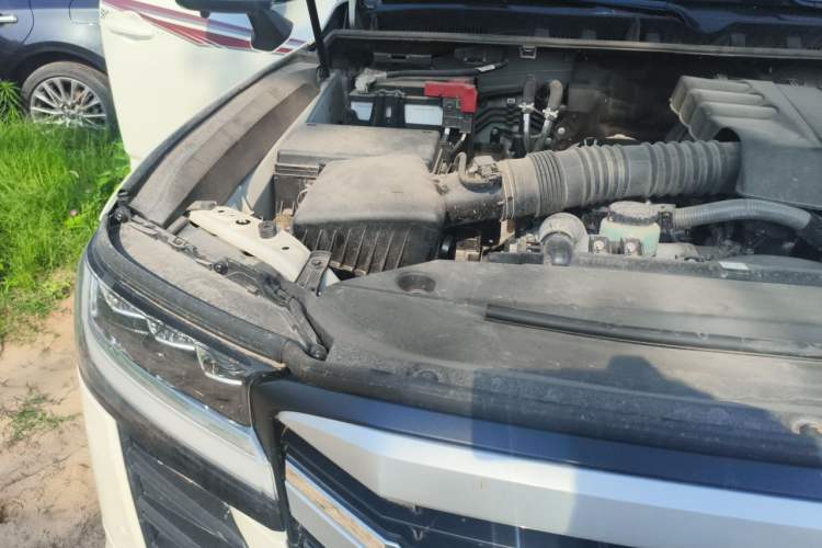 Used Toyota Land Cruiser  Engine Bay Right