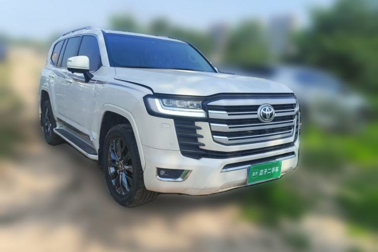 Used Toyota Land Cruiser  Front Right 45 Deg