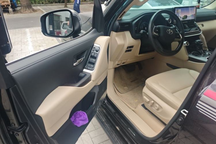 Used Toyota Land Cruiser  Driver Seat