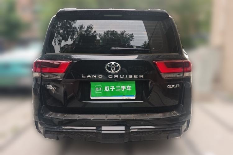 Used Toyota Land Cruiser  Rear
