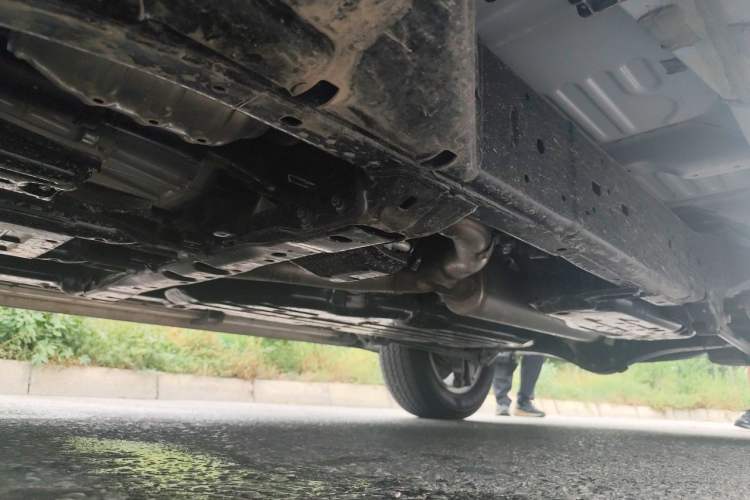 Used Toyota Land Cruiser  Chassis Front Left