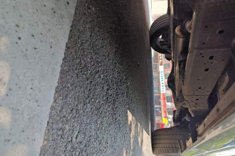 Used Toyota Land Cruiser  Chassis Front Left