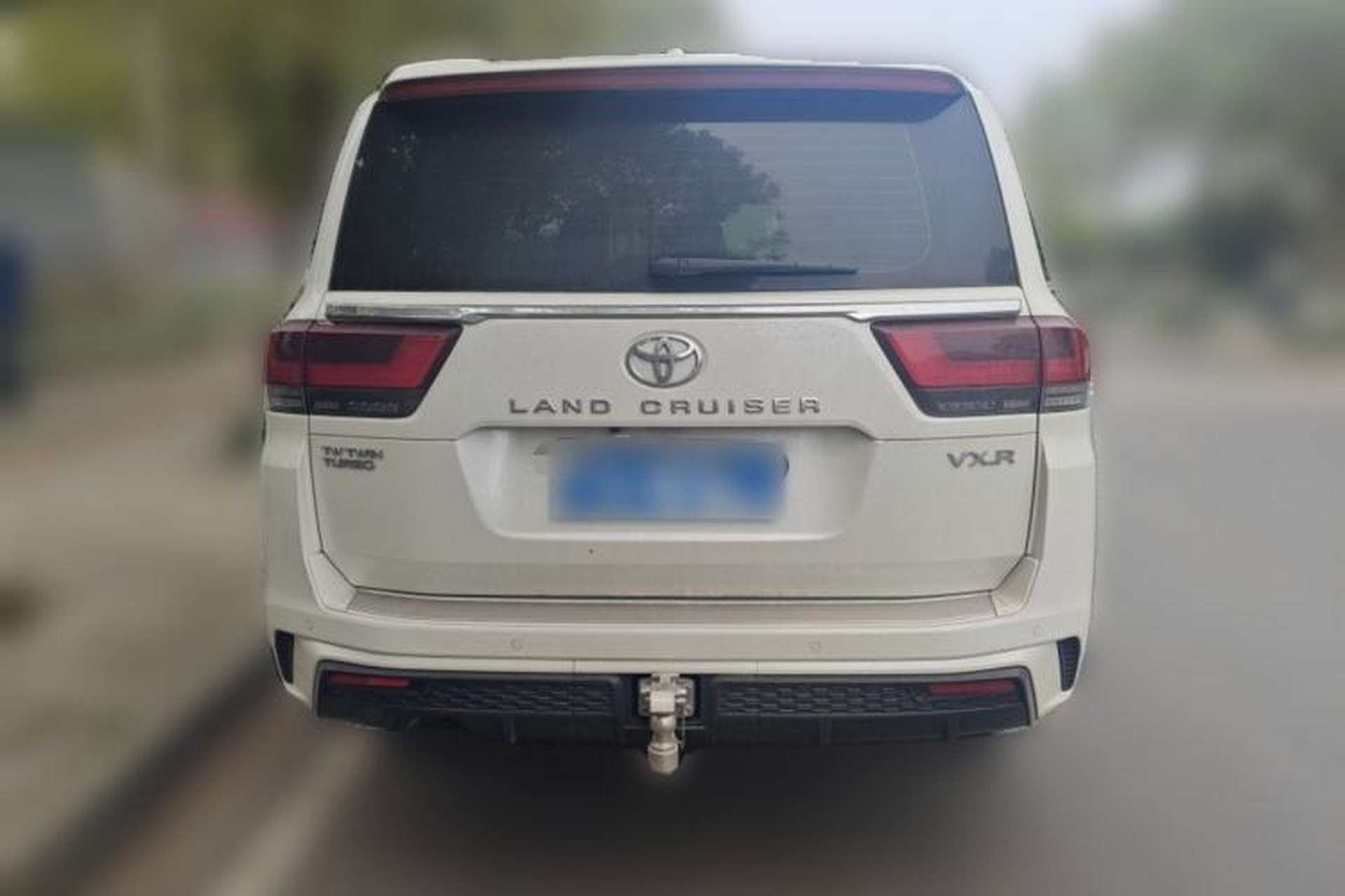 Used Toyota Land Cruiser  Rear