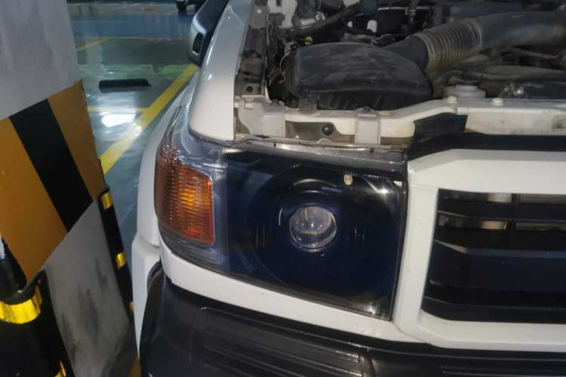Used Toyota Land Cruiser 70  Right Front Headlight