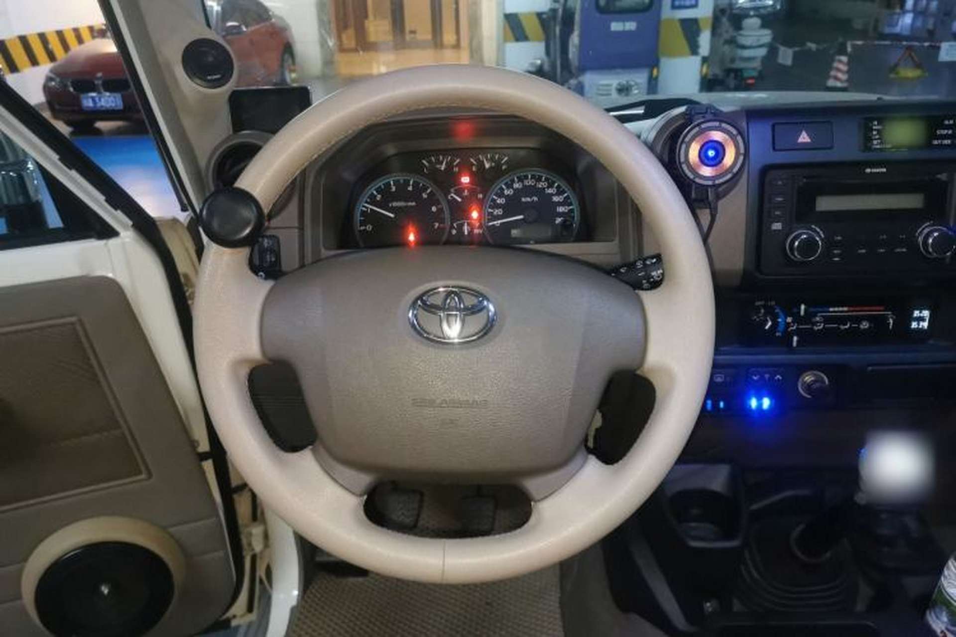 Used Toyota Land Cruiser 70  Steering Wheel