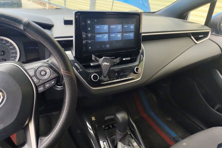 Used Toyota Levin 2021 185T CVT Luxury Edition Center Console
