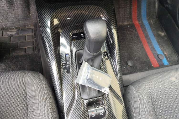 Used Toyota Levin 2021 185T CVT Luxury Edition Gear Lever